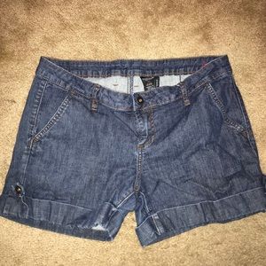 Women denim shorts